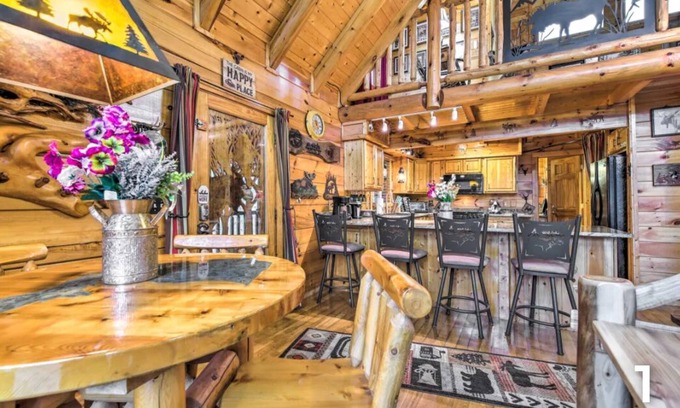 Dandridge Cabin | The Moose Cove Hideaway on Douglas Lake