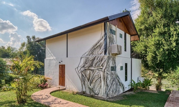 Luang Prabang Villa | The Namkhan Sunset Luang Prabang Villa