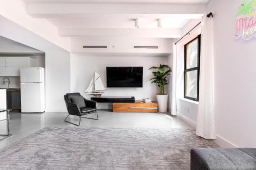 South Beach Apartment | The Netherland 2A I Ocean Drive I MIAMI BEACH OCEAN RENTAL