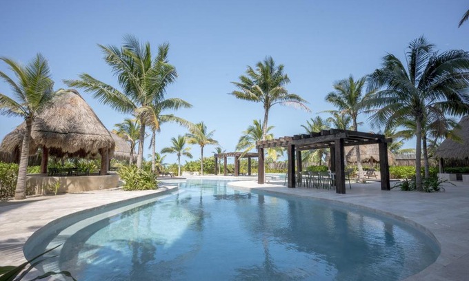 Ixil Apartment | The Ocean Breeze Getaway at BocaMar