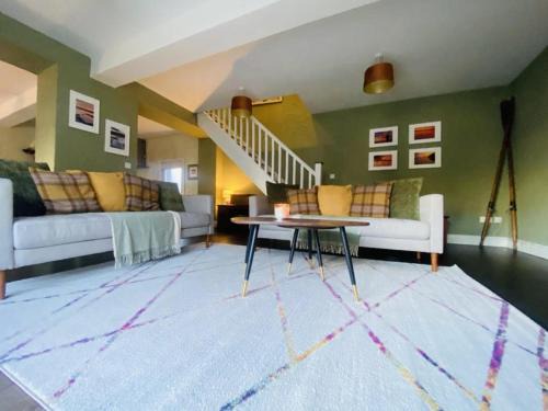 Enniskillen House | The Old Boathouse Holiday Home