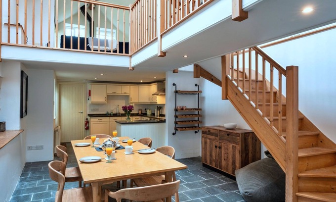 Portloe House | The Old Store by Interhome