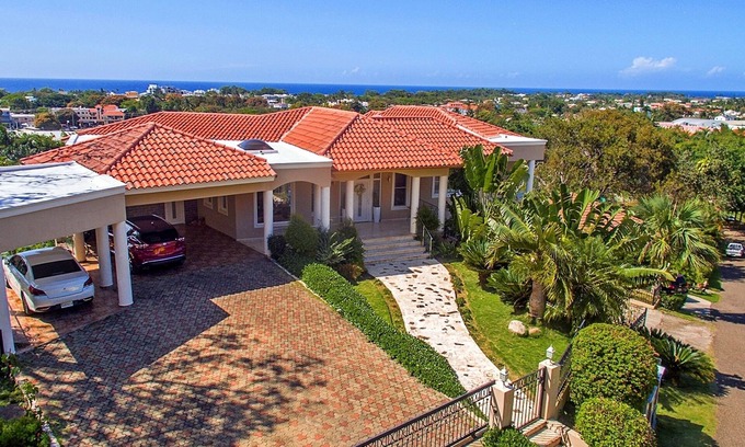 Urbanizacion Tavarez Villa | The one where you come back every year!