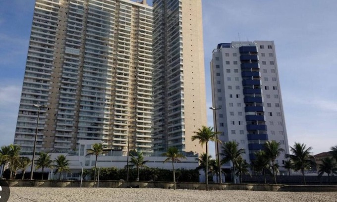 Mirim Apartment | The only one on the sand with a gourmet balcony