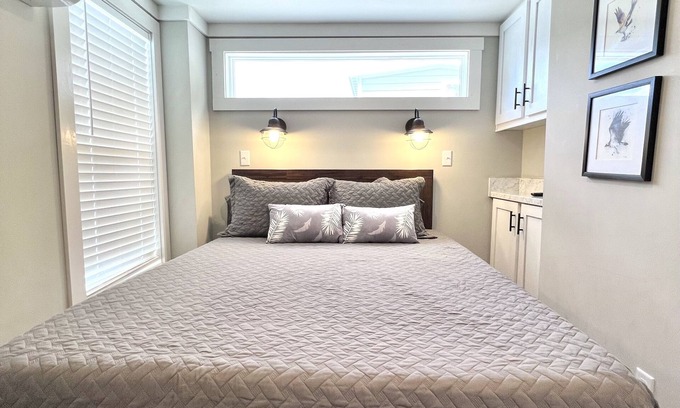 Clermont House | The Osprey House - Pet friendly tiny home near lake in Clermont