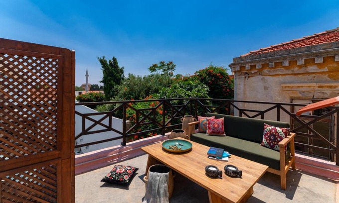 Rhodes Old Town House | The Ottoman Manor