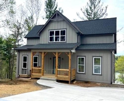 Nebo House | The Overlook at Lake James