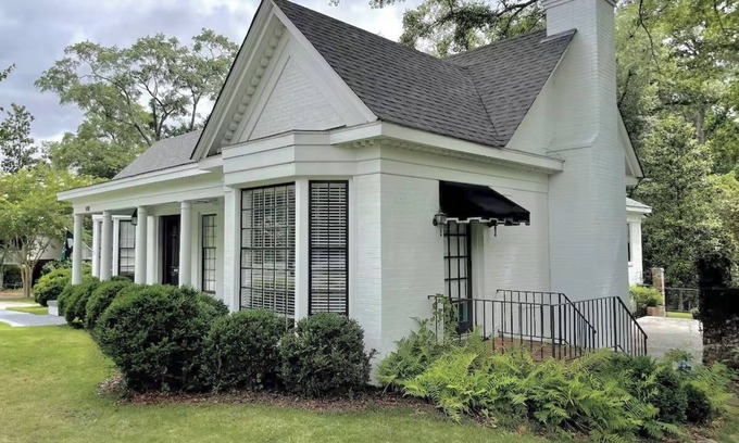 Columbus House | The Overlook House