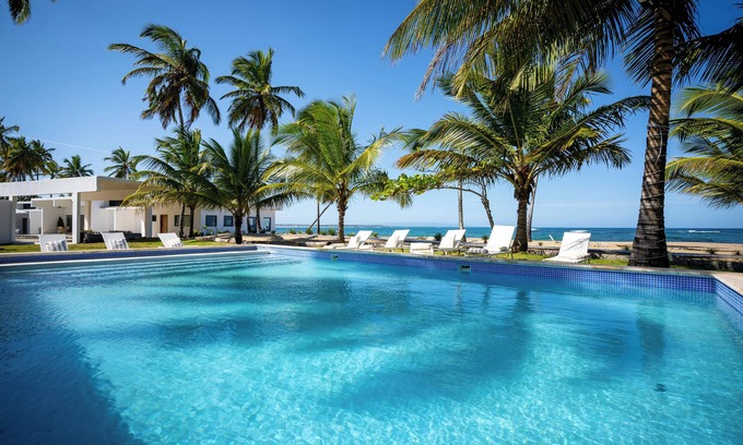 Matancitas Hotel | The Palm Bay Club Lodge