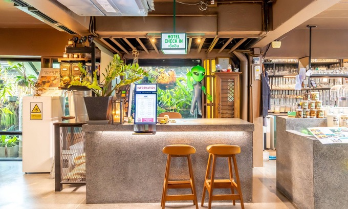 Phutthamonthon Hotel | The Palm Hotel
