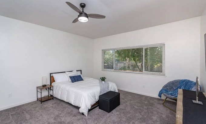 Fair Oaks House | The perfect home for all your needs.