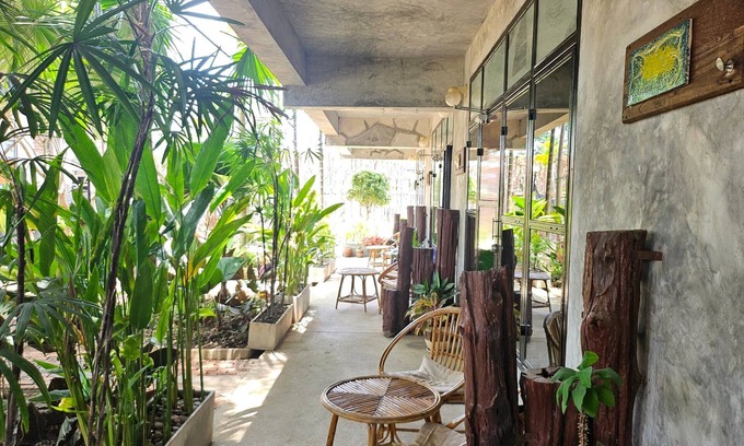 Mae Sot Hotel | The Picturebook Guesthouse