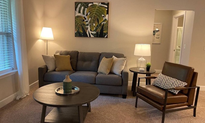 Westerville Apartment | The Polaris Penthouse | W/D | Balcony | Top Floor