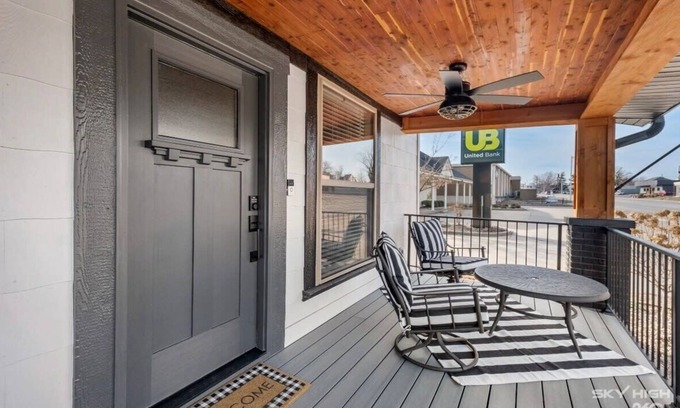 Springdale House | The Price House, Downtown Springdale.