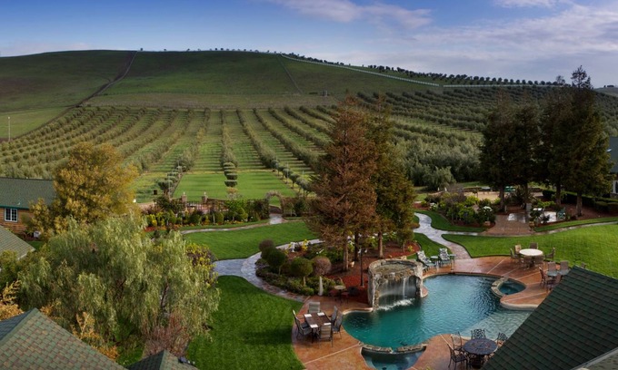 Livermore Bed & Breakfast | The Purple Orchid Wine Country Resort & Spa