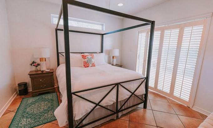 Biloxi Cottage | The Queen Suite - only 1 block to Front Beach! Perfect Ocean Springs location!