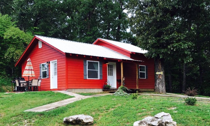 Marble Falls Cabin | The Red Cabin Located in the Beautiful Upper Buffalo River Country. Great Place!