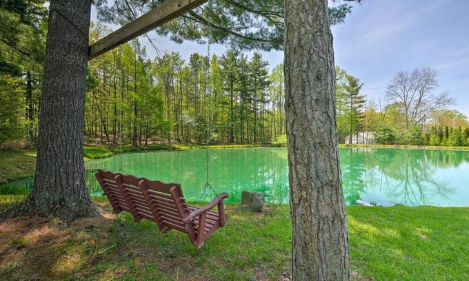 Lakeville House | The Red Pine Cabin with Private Pond and Dock!