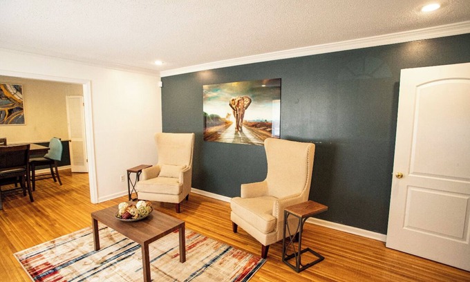 Whitehaven House | The Retreat ~ 5 Mins to Graceland!