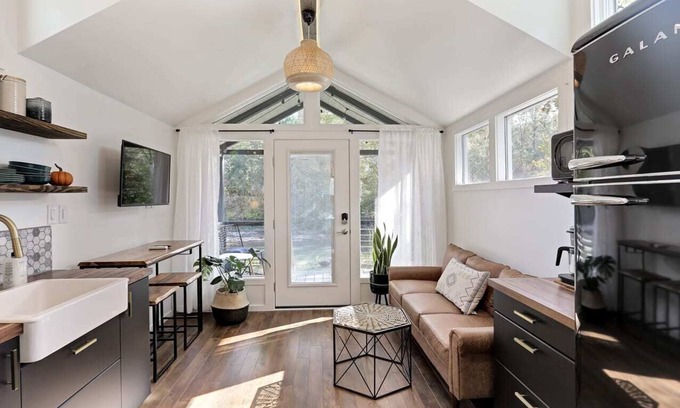 Greenville House | The River Birch Tiny House on the Saluda River