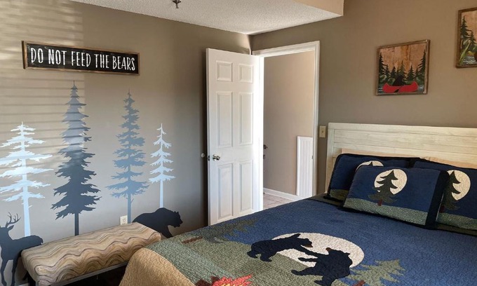 Pigeon Forge Apartment | The River Cottage