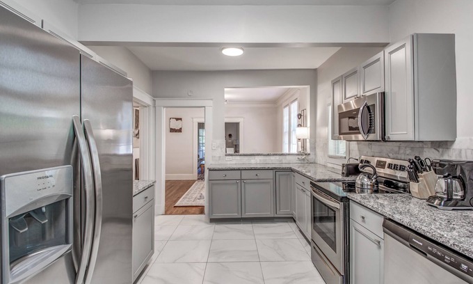 Vollintine-Evergreen House | The Rolling Stone Near Downtown