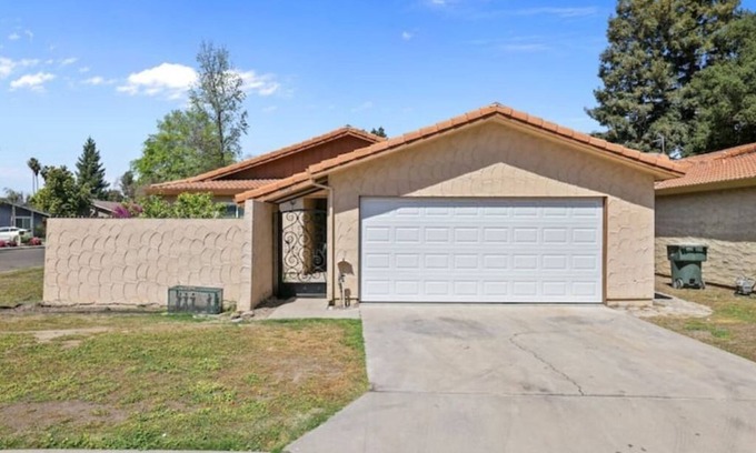 Visalia House | The Royal Oak Splash💦Sequoia Nat'l Park🌳 Lake🏔Mts