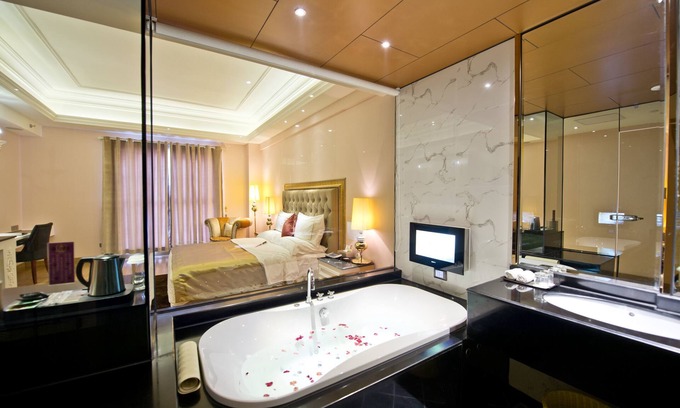 Zhuhai Hotel | The Royal Pinnacle Hotel