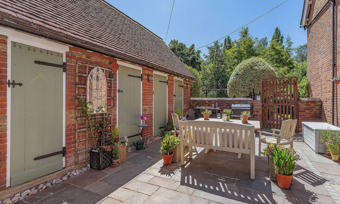 Bradwell-on-Sea Cottage | The School House Cottage