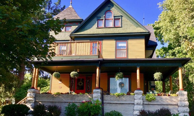 Sturgeon Bay Bed & Breakfast | The Scofield House B&B