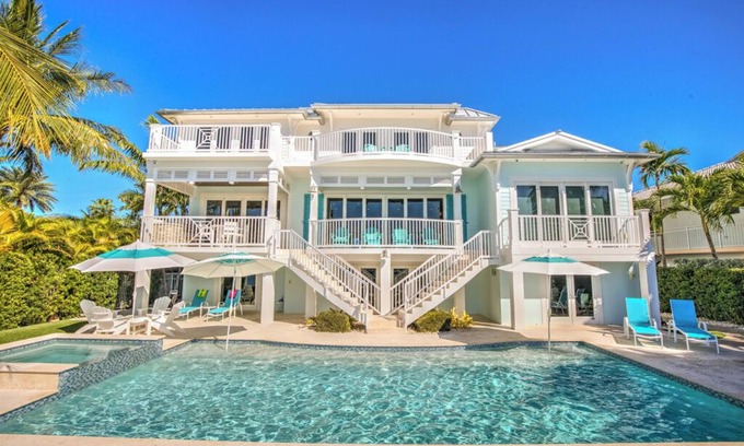 Coury House | The Sea Glass House~LUXURY Oceanfront Estate~Pool Dock Views Jacuzzi Game Room FirePit Office More!