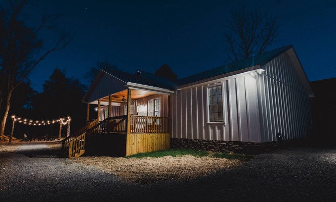 Chickamauga House | The Section House - a mountain retreat with incredible views near Chattanooga!