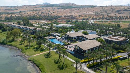 Ein Gev Hotel | The Setai Sea Of Galilee