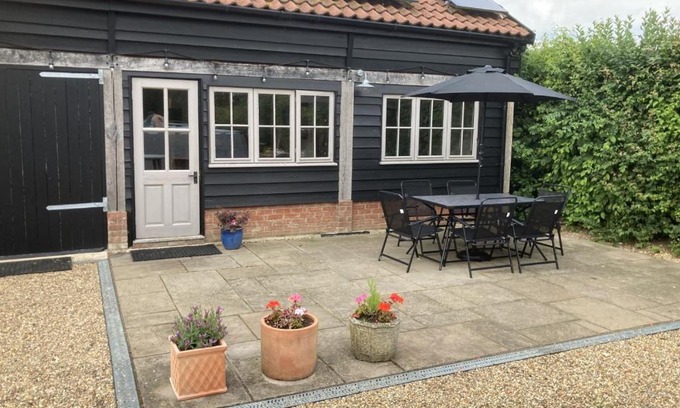 Hethel Apartment | The Shed