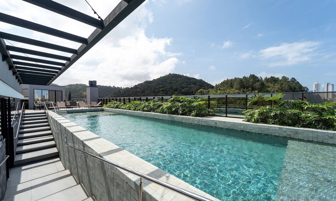 Estados Apartment | The Spot One By Xtay