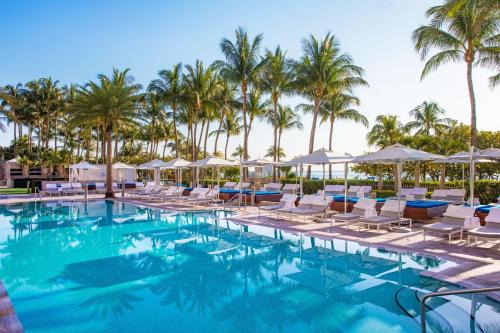 Bal Harbour Resort | The St. Regis Bal Harbour Resort