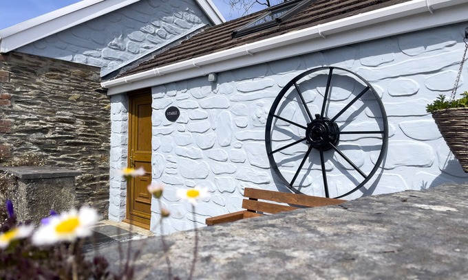 Tremain Cottage | THE STABLE @ CANLLEFAES, pet friendly, with pool in Cardigan