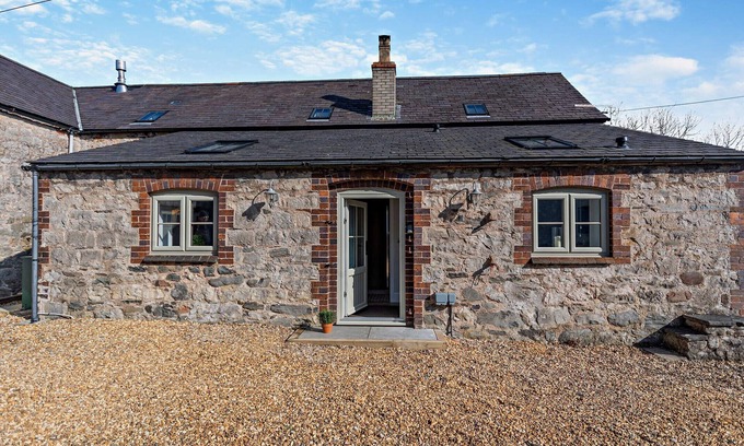 Cilcain House | The Stables-Cilcain - One Bedroom House, Sleeps 2