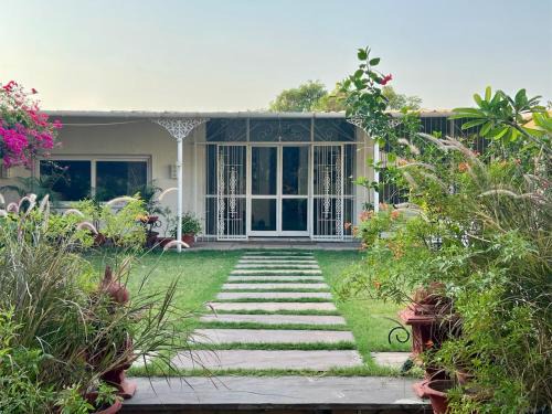 Bhopal Villa | The Studio Cottage, Bhopal