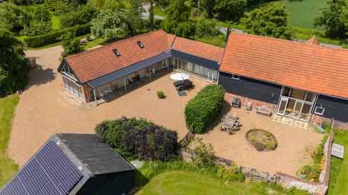 Halstead Bed & Breakfast | The Suites at Pannells Ash