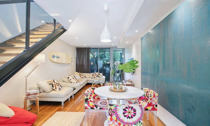 South Brisbane House | The Sun Catcher A Trendy South Brisbane Terrace