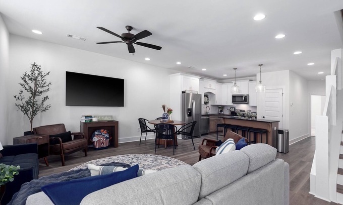 Auburn - Opelika House | The Tiger Den – Walk to Campus & Downtown!