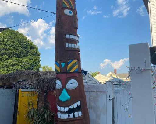 Salem Apartment | The Tiki Townhouse of Downtown Salem