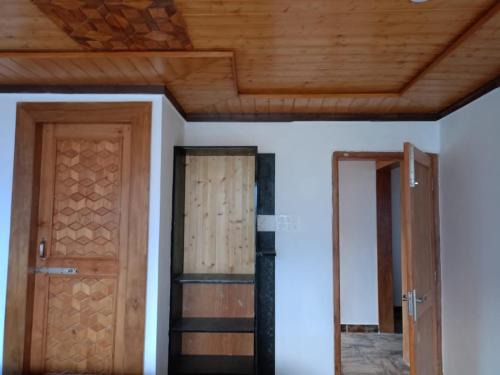 Bhaderwah Hotel | The time square