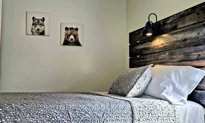 Tazewell Apartment | The Traveler On Main - Suite 1