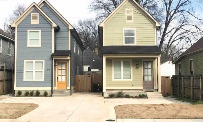 Cooper-Young Historic District House | The Twins - 2 Large Houses @ Cooper-Young