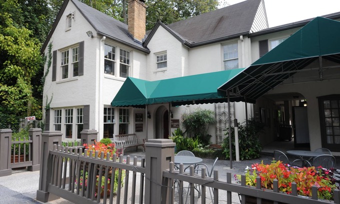 East Side Hotel | The University Inn at Emory