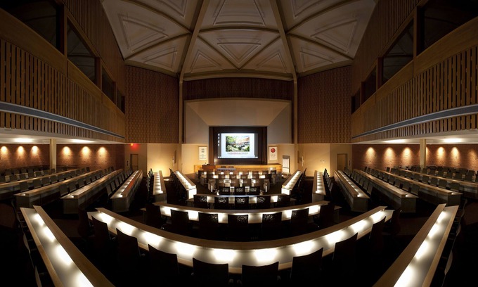 Athens Hotel | The University of Georgia Center for Continuing Education & Hotel