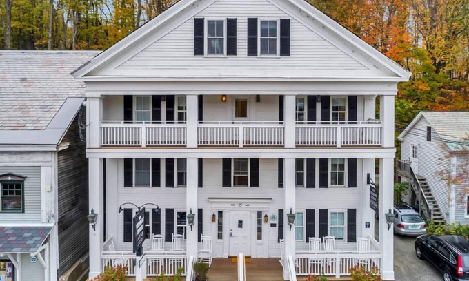Wilmington Hotel | The Vermont House