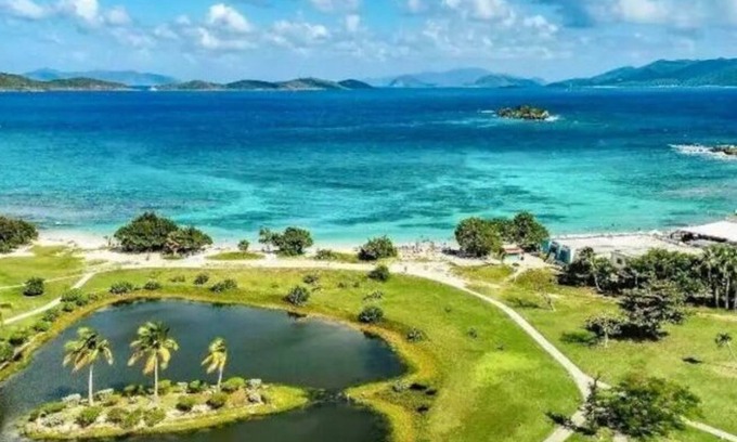Red Hook Condo | The View at Crystal Cove Sapphire Beach- Beachfront Property at SBCW